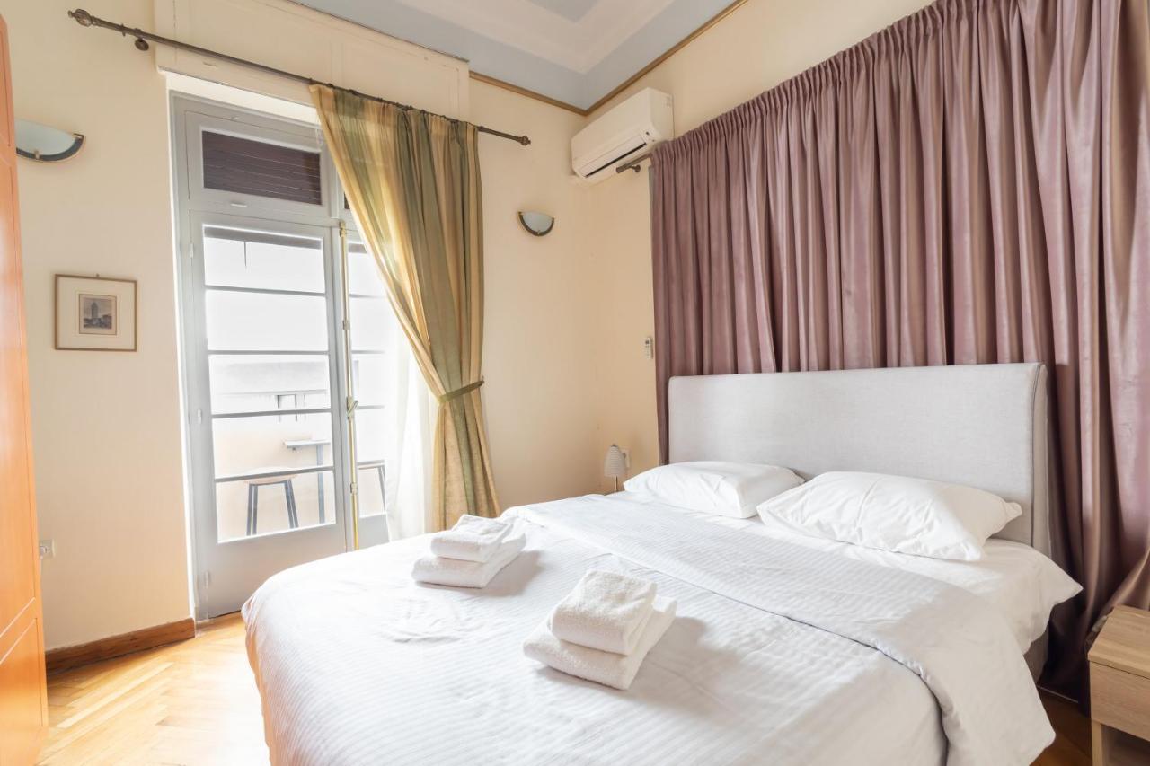 Ideal 4 Bdr Apartment In Plaka For 10! Афіни Екстер'єр фото