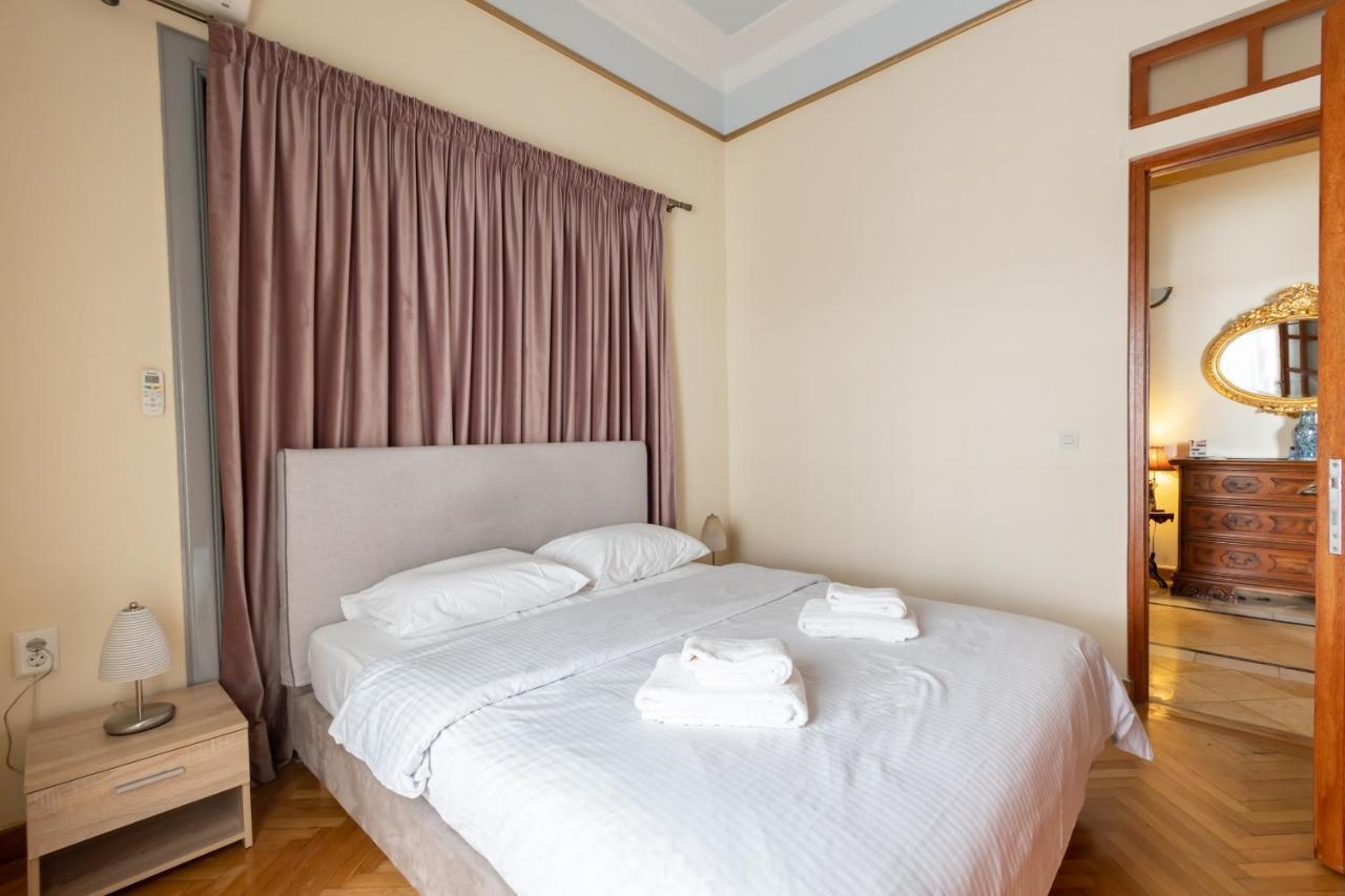 Ideal 4 Bdr Apartment In Plaka For 10! Афіни Екстер'єр фото