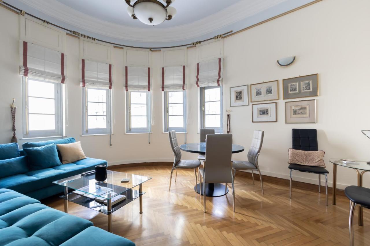 Ideal 4 Bdr Apartment In Plaka For 10! Афіни Екстер'єр фото