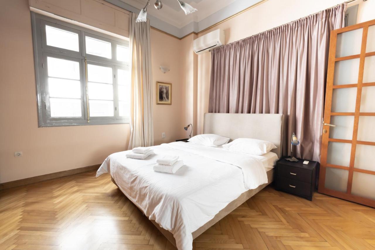 Ideal 4 Bdr Apartment In Plaka For 10! Афіни Екстер'єр фото
